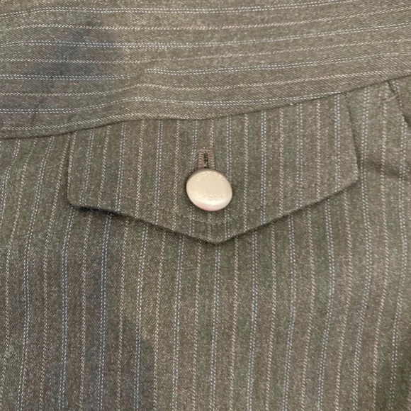 Michael Michael Kors Gray With Tan & Blue Pinstripe Cropped Dress Pants, Size 8 - Picture 8 of 15
